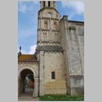 Église Notre-Dame de Bayon-sur-Gironde, photo William Ellison, Wikipedia,3.jpg